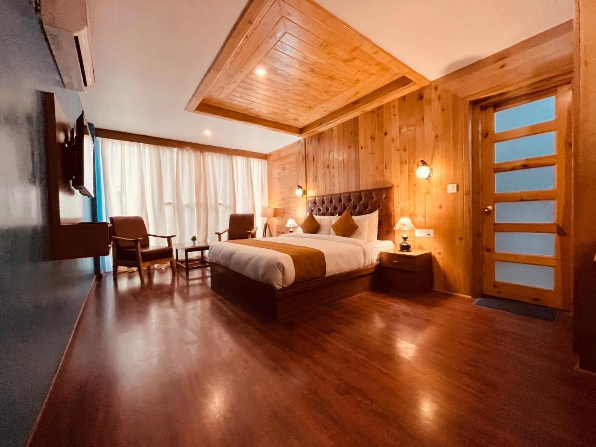 Hotel Winterline - Five Star Luxury Hotel Near Mall Road Manali ภายนอก รูปภาพ