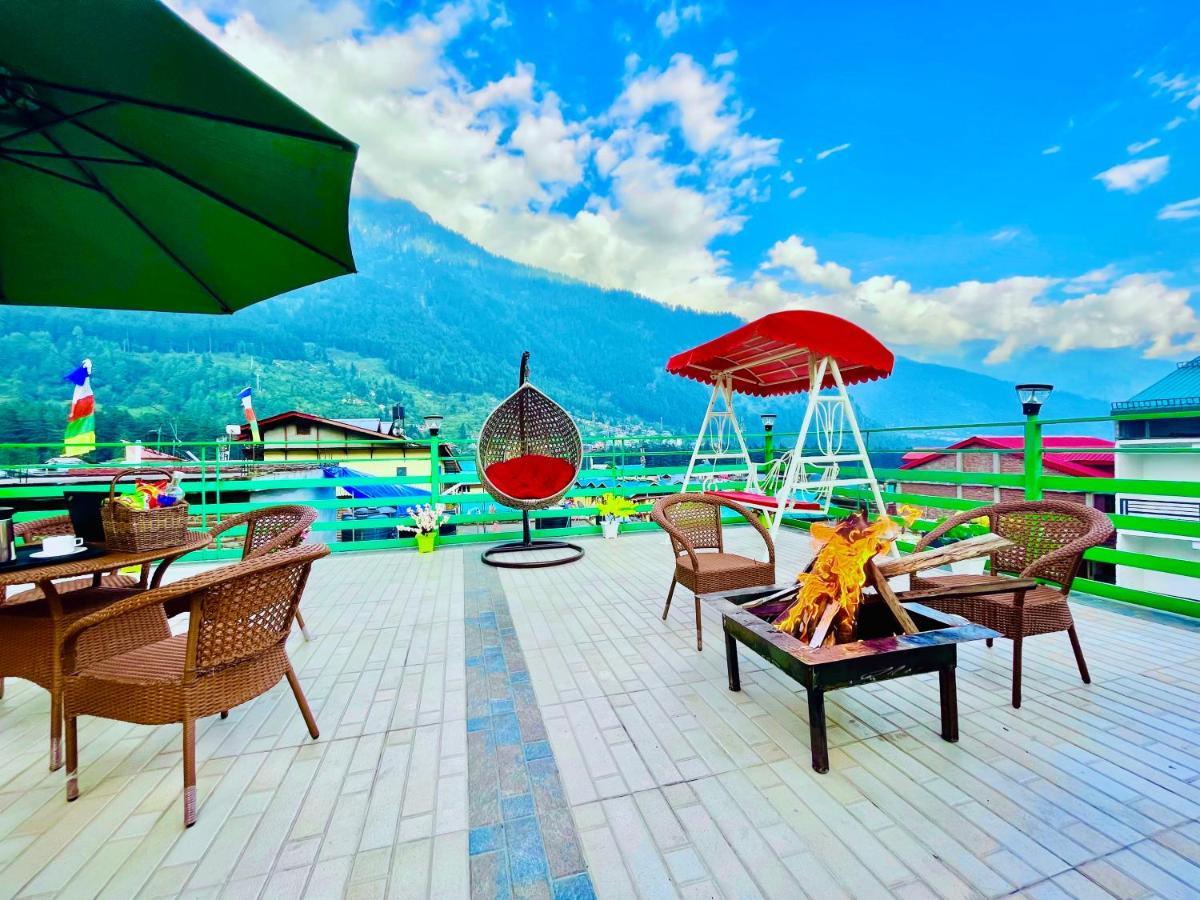 Hotel Winterline - Five Star Luxury Hotel Near Mall Road Manali ภายนอก รูปภาพ