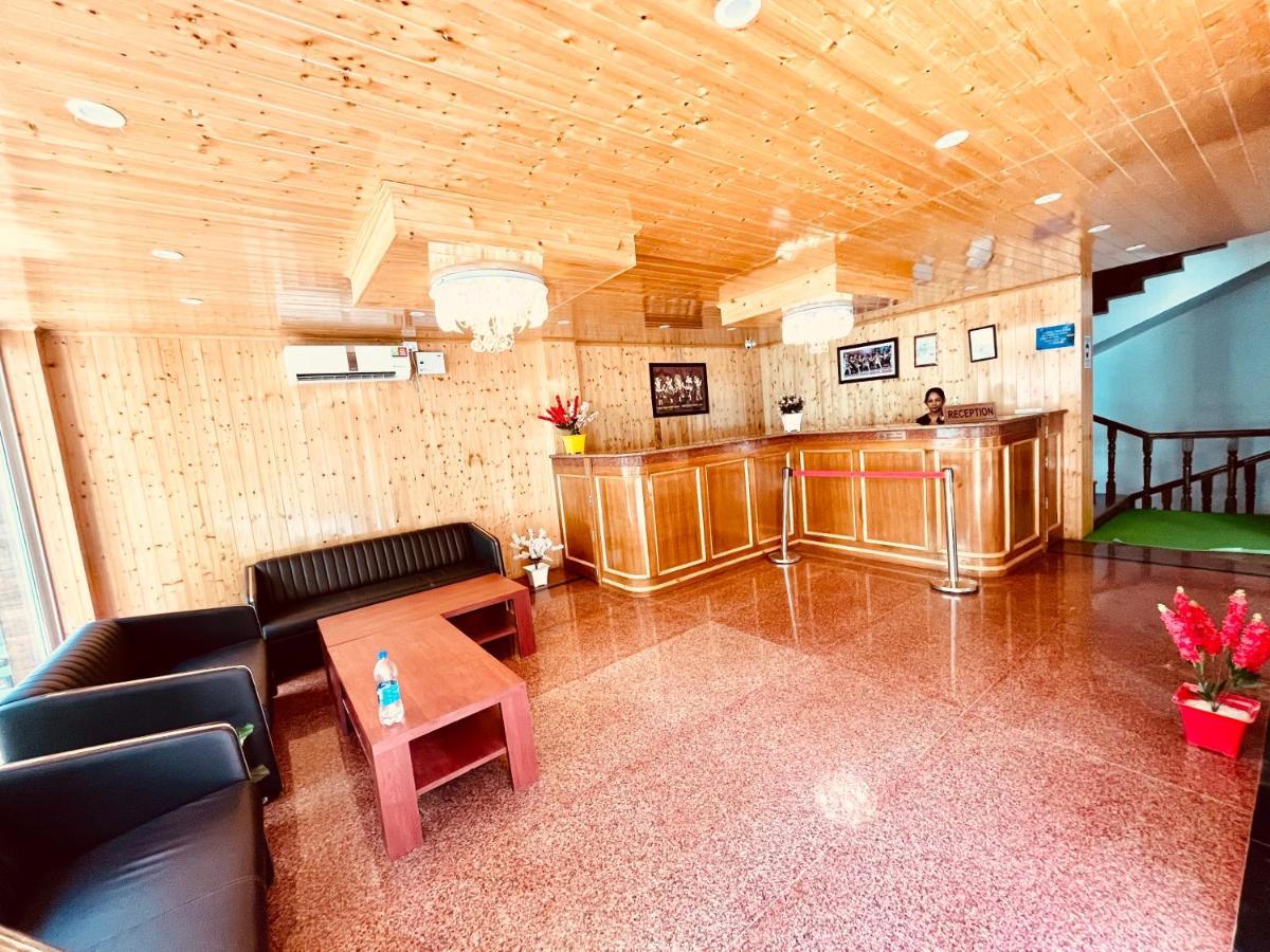 Hotel Winterline - Five Star Luxury Hotel Near Mall Road Manali ภายนอก รูปภาพ